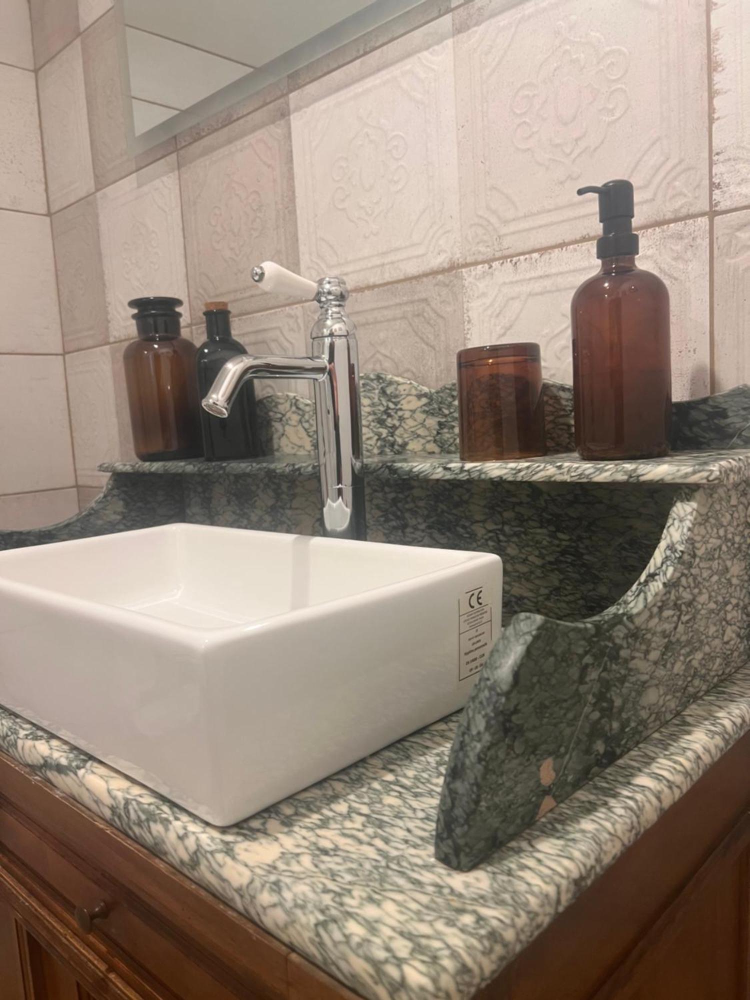 Bed and Breakfast Au Pre De Karine Cuneges Zewnętrze zdjęcie